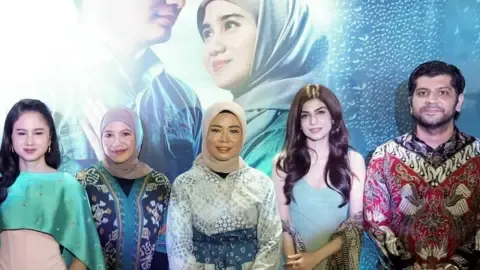 The Way a Man's Affair with His Wife’s Mother Evolved Into a Popular Motion Picture in Indonesia