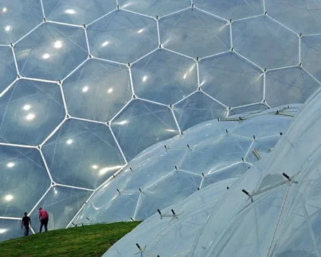 Geodesic Mastermind: Nicholas Grimshaw Delivered Futuristic Magnificence to Trains, Planes, Gardens – and Shopping