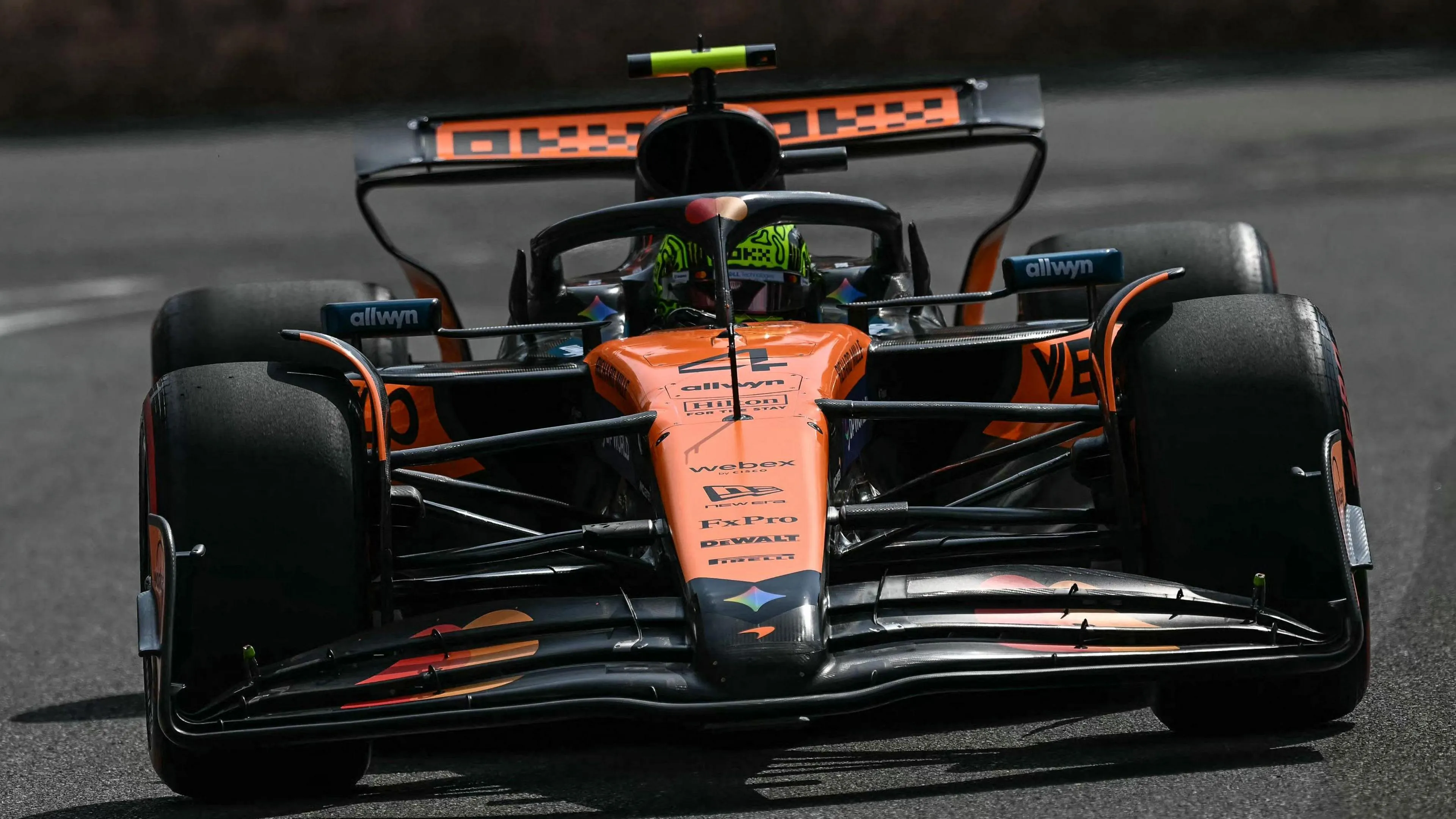 Lando Norris Leads Oscar Piastri in Baku First Practice