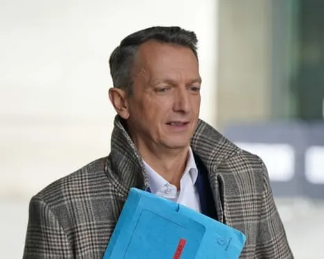 The government needs to revise economic plans to curb growth of far right, says leading economist