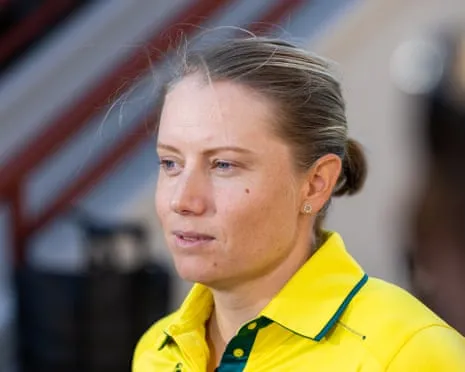 Australia's Women's Cricket Team Experiences Unprecedented Heavy Defeat to Indian Side
